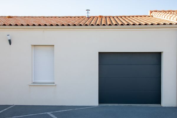 Garage Window Replacement in Fort Myers